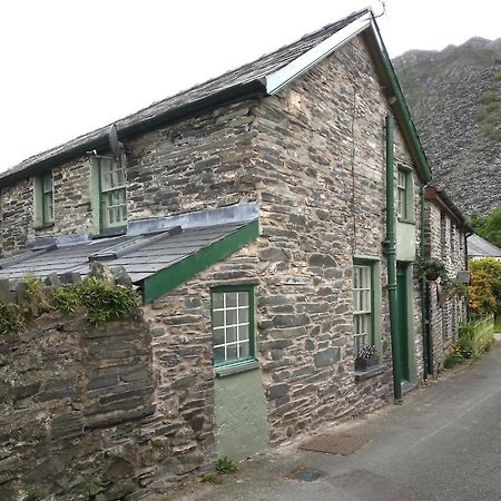 Ty Hen - Quirky Grade II Listed Cottage Blaenau Ffestiniog Ngoại thất bức ảnh