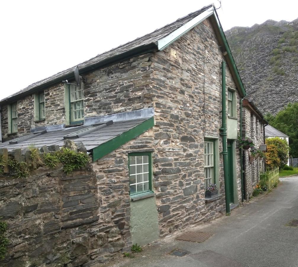 Ty Hen - Quirky Grade II Listed Cottage Blaenau Ffestiniog Ngoại thất bức ảnh