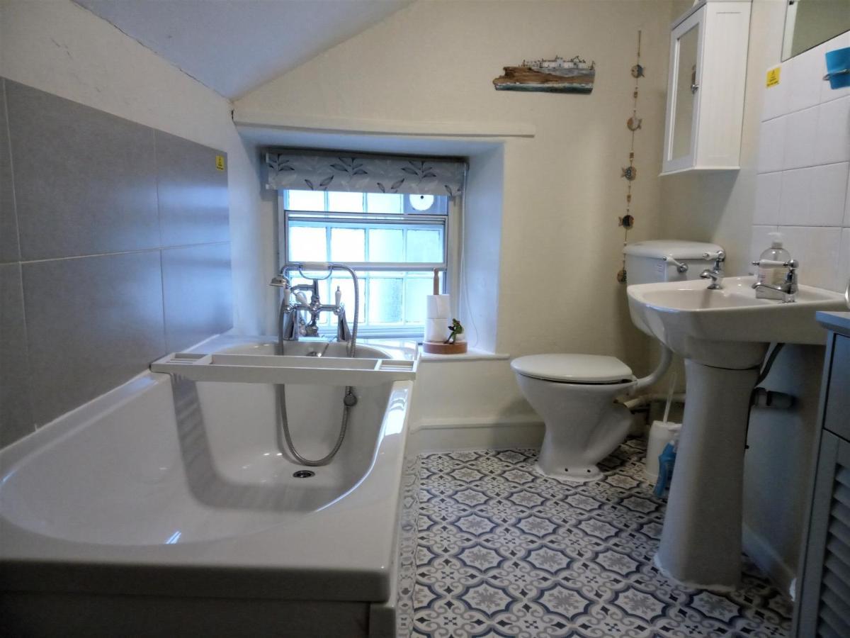 Ty Hen - Quirky Grade II Listed Cottage Blaenau Ffestiniog Ngoại thất bức ảnh